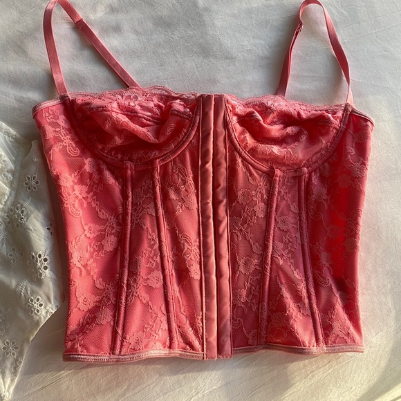 Shein Top Bundle - Picture 4 of 5